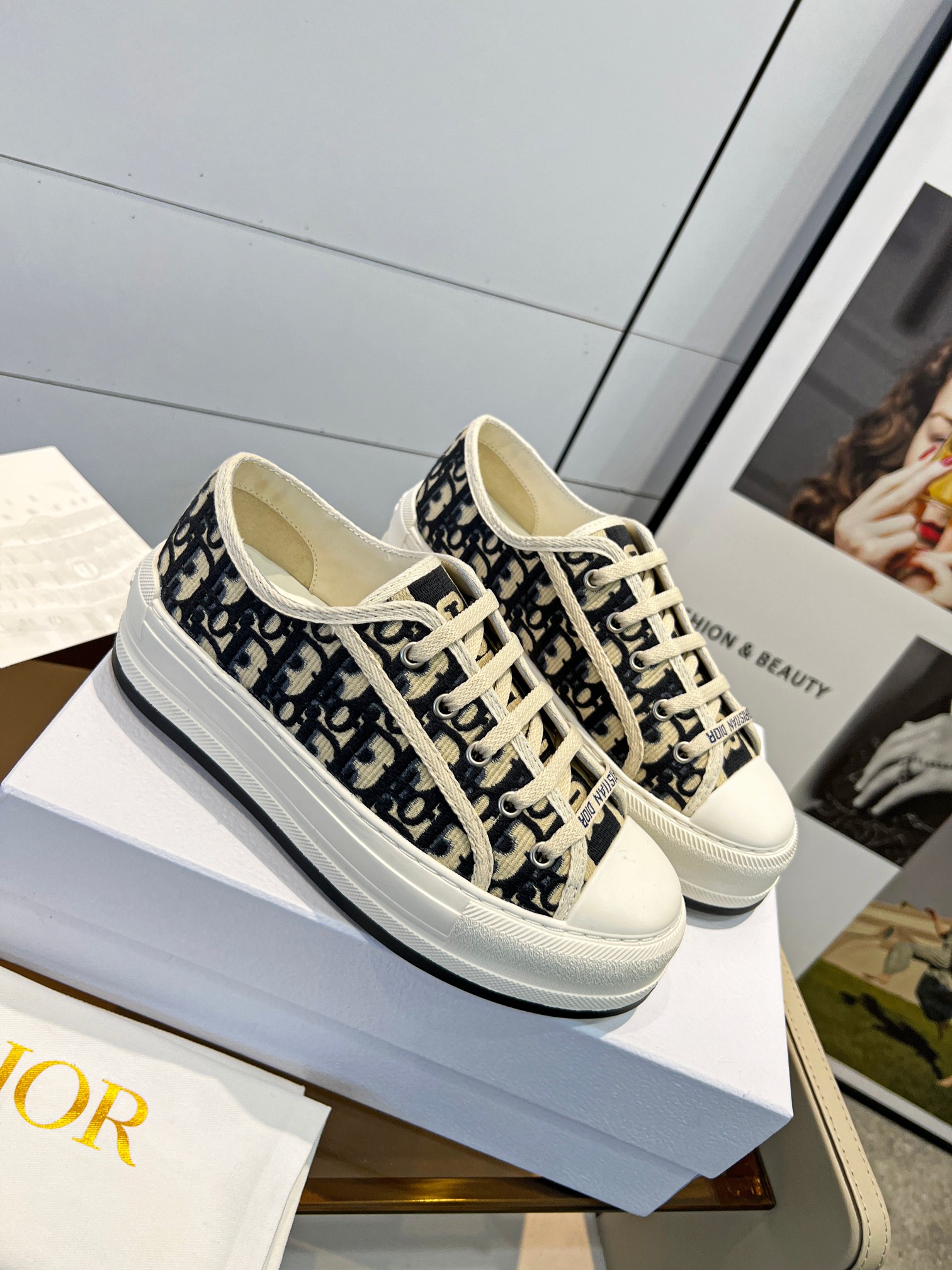 Women's high heels
